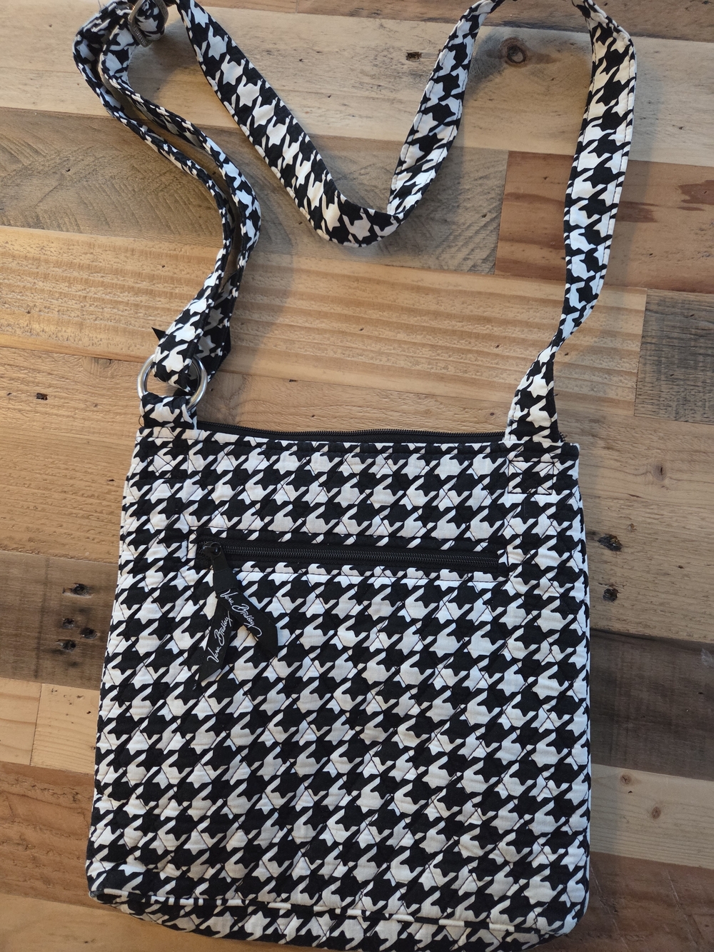 Vera Bradley Black & White Quilted Houndstooth Crossbody - Picture 5 of 10